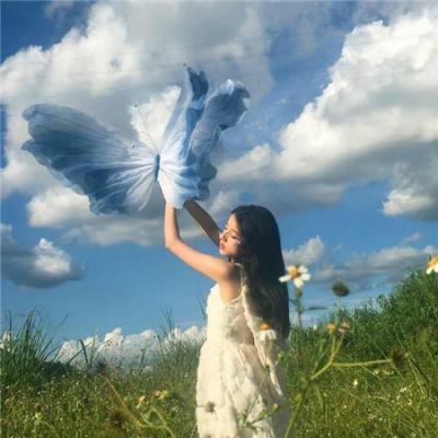 星二代走后门进组，被批炫富，整整一周持续发酵